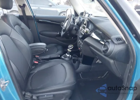 2015 Mini Hardtop Cooper z USA, uszkodzony, nr VIN WMWXS5C53FT831607